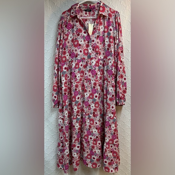 Dokotoo Dresses & Skirts - NWT Dokotoo 2X Floral Pink Long Sleeve Dress Tiered Dress